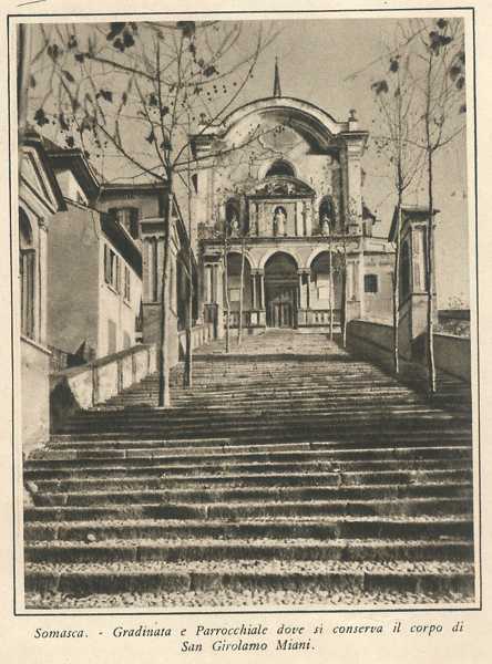 Somasca - gradinata e Parrocchiale