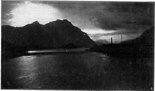 un tramonto autunnale sul lago di Lecco